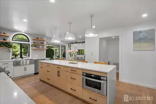 2 Abbott Ct, Edison, NJ 08820 - Photo 12