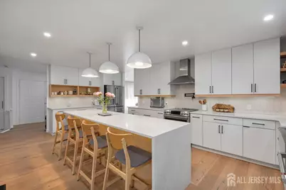 2 Abbott Court, Edison, NJ 08820 - Photo 16