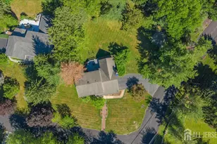 2 Abbott Ct, Edison, NJ 08820 - Photo 68