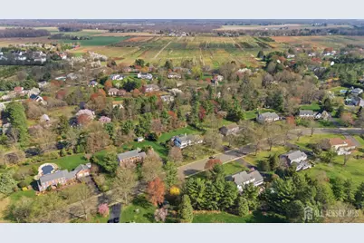 7 Monroe Place, Cranbury Township, NJ 08512 - Photo 54