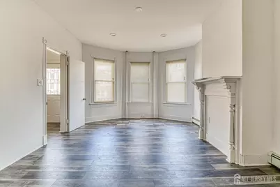 212 Easton Avenue #1, New Brunswick, NJ 08901 - Photo 4