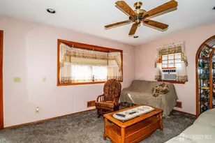 13 Meade St, Sewaren, NJ 07077 - Photo 8