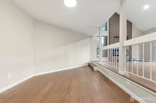 438 Westgate Dr, Edison, NJ 08820 - Photo 12