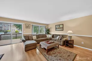 136 Highview Dr, Woodbridge Township, NJ 07095 - Photo 4