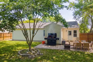 12 Pierrepont Ave, Middlesex, NJ 08846 - Photo 22