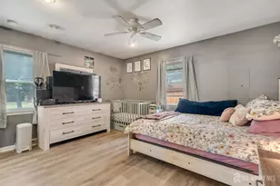 12 Pierrepont Ave, Middlesex, NJ 08846 - Photo 14