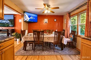 48 Hill St, Milltown, NJ 08850 - Photo 6