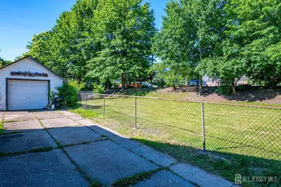 109 2nd Street, Woodbridge Township, NJ 07095 - Photo 4