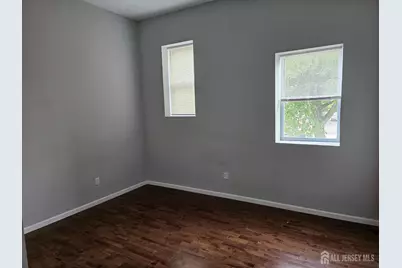 33 2nd Street, Raritan, NJ 08869 - Photo 6