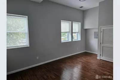 33 2nd Street, Raritan, NJ 08869 - Photo 8