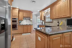 141 Fresh Ponds Rd, South Brunswick Township, NJ 08852 - Photo 8