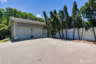 141 Fresh Ponds Rd, South Brunswick Township, NJ 08852 - Photo 34