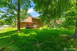 11 Aspen Cir, Edison, NJ 08820 - Photo 32