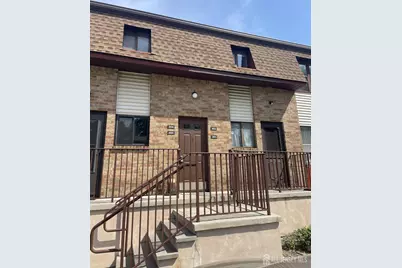 202 N Oaks Boulevard N, North Brunswick Township, NJ 08902 - Photo 1