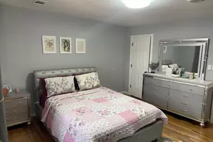 202 N Oaks Blvd N, North Brunswick Township, NJ 08902 - Photo 12