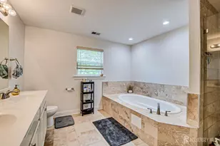 54 Hillcrest Ave, Iselin, NJ 08830 - Photo 22