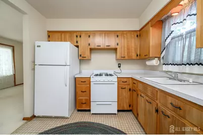 70 Gordon Avenue, Old Bridge Township, NJ 08857 - Photo 8