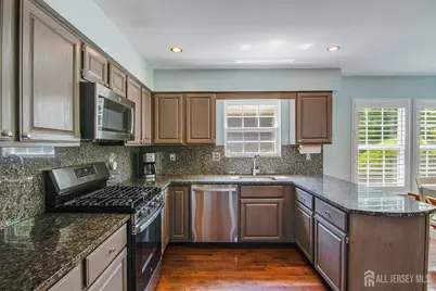 19 Fairway Boulevard, Monroe Township, NJ 08831 - Photo 10