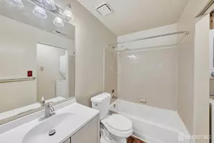 601 Ravens Crest Dr, Plainsboro Township, NJ 08536 - Photo 6