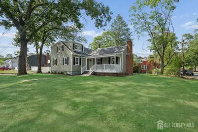 122 Fernhead Avenue, Spotswood, NJ 08884 - Photo 2