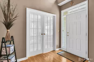 220 Hidden Lake Dr, Morganville, NJ 07751 - Photo 6