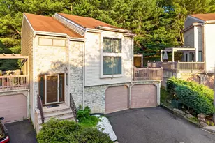 12 Periwinkle Ct, East Brunswick Township, NJ 08816 - Photo 2