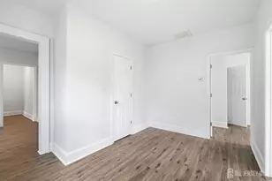 30 W Somerset Street W, Raritan, NJ 08869 - Photo 4