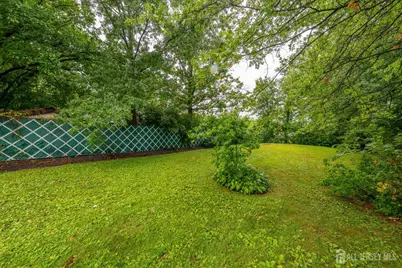 172 Elizabeth Avenue, Iselin, NJ 08830 - Photo 22