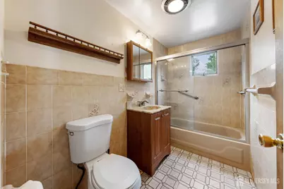 172 Elizabeth Avenue, Iselin, NJ 08830 - Photo 18