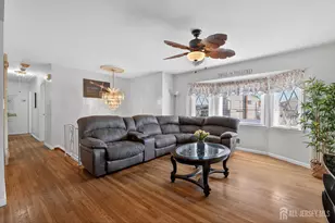 742 Gornik Dr, Perth Amboy, NJ 08861 - Photo 8