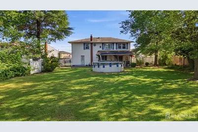 742 Gornik Drive, Perth Amboy, NJ 08861 - Photo 28