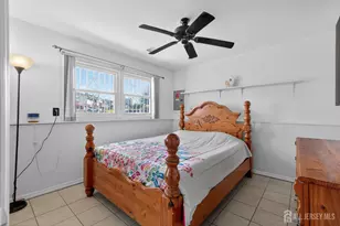 742 Gornik Dr, Perth Amboy, NJ 08861 - Photo 20