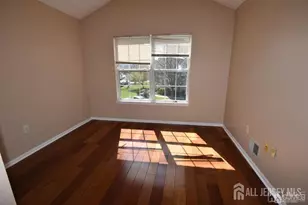 47 Jared Dr, North Brunswick Township, NJ 08902 - Photo 18