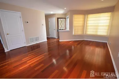 47 Jared Drive, North Brunswick Township, NJ 08902 - Photo 4
