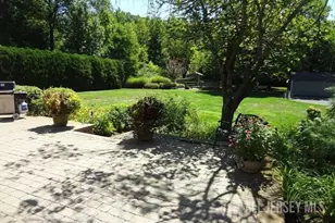 246 Fresh Ponds Rd, South Brunswick Township, NJ 08831 - Photo 36