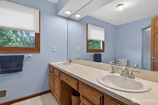 7 Lake Farrington Dr, North Brunswick Township, NJ 08902 - Photo 46