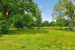 7 Lake Farrington Dr, North Brunswick Township, NJ 08902 - Photo 52