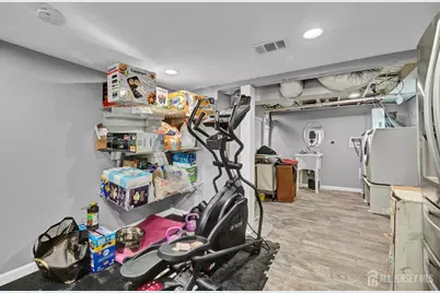91 Crestview Road, Fords, NJ 08863 - Photo 34