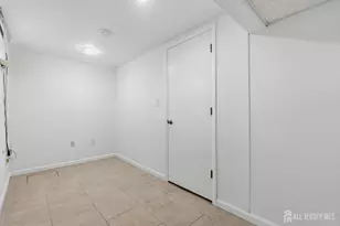 39 Davids Ct, South Brunswick Township, NJ 08810 - Photo 32