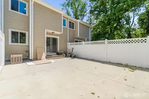 39 Davids Ct, South Brunswick Township, NJ 08810 - Photo 38
