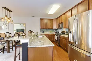 319 Kramer Ct, Florence, NJ 08518 - Photo 2