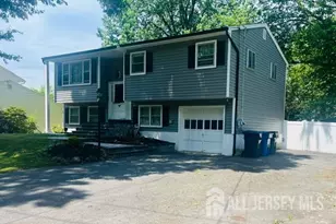 1865 Oak Rd, North Brunswick Township, NJ 08902 - Photo 2