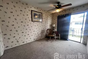 21 Iowa Ct, Old Bridge Township, NJ 07747 - Photo 8