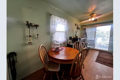 21 Iowa Court, Old Bridge Township, NJ 07747 - Photo 4