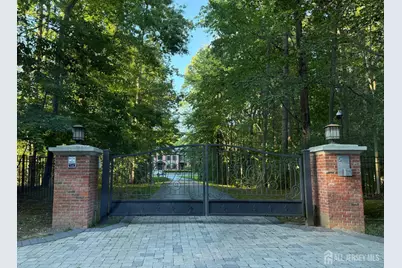 5 Northwind Court, Monroe Township, NJ 08831 - Photo 1