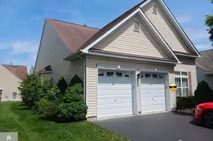 6 Holly Manor Ct, Helmetta, NJ 08828 - Photo 1