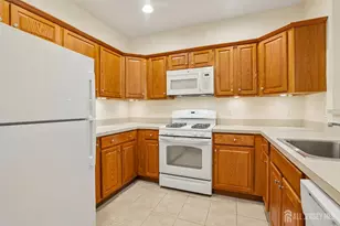 540 Cranbury Rd, East Brunswick Township, NJ 08816 - Photo 8