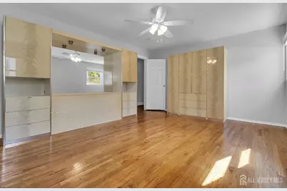 43 Jonathan Drive, Edison, NJ 08820 - Photo 34