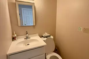 43 Jonathan Dr, Edison, NJ 08820 - Photo 16