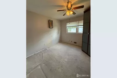 43 Jonathan Drive, Edison, NJ 08820 - Photo 18